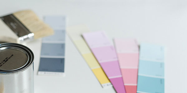 pose_papier_peint_villeurbanne Pose de papier peint décoratif à Villeurbanne par un artisan professionnel<br />